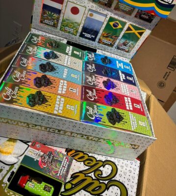 Cali Clear World Cup Edition Disposable Box